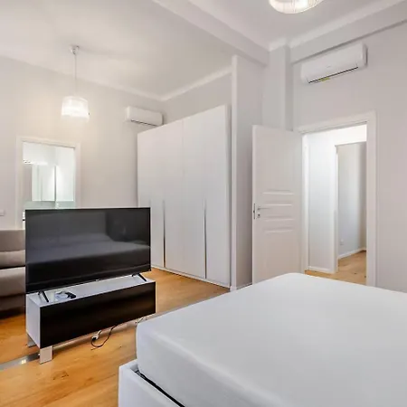 Appartement Moderno In Centro